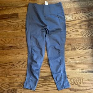 Fabletics Gray High Waisted Workout Leggings. Size M.